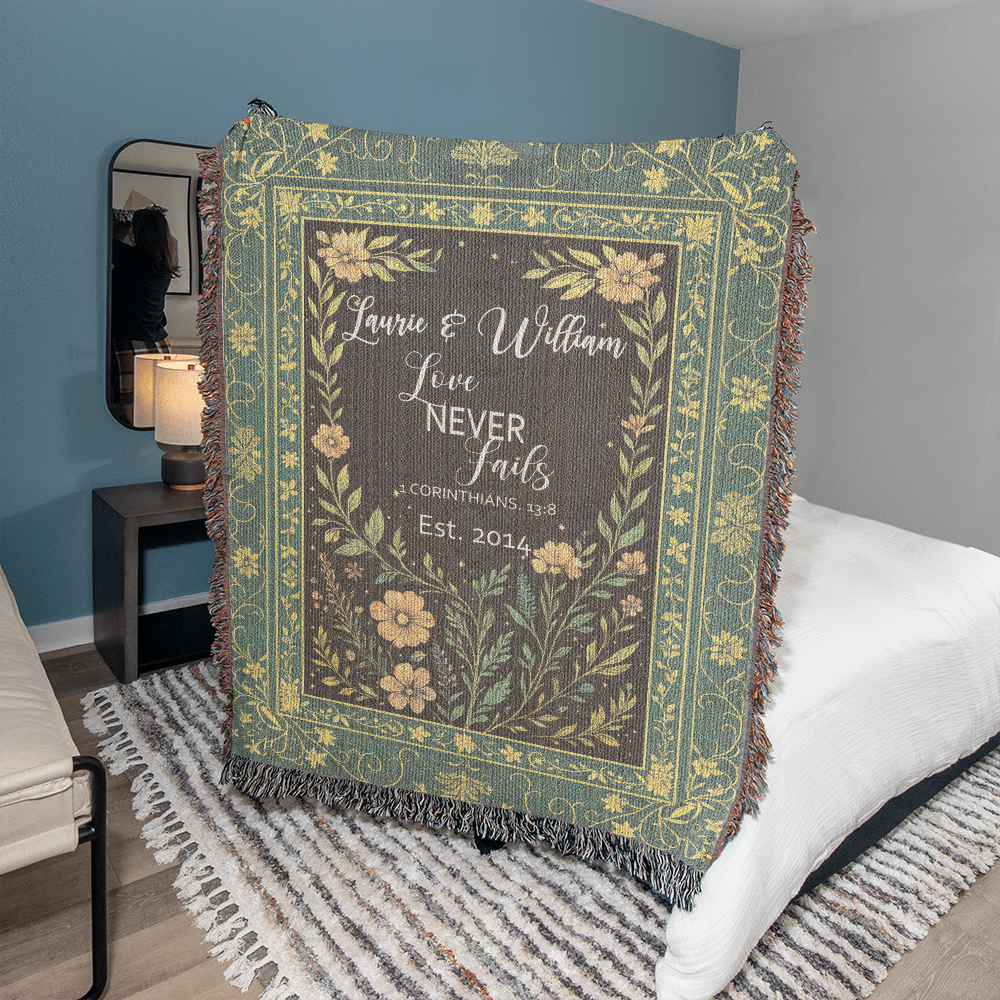Personalized Wedding Blanket – Love Never Fails